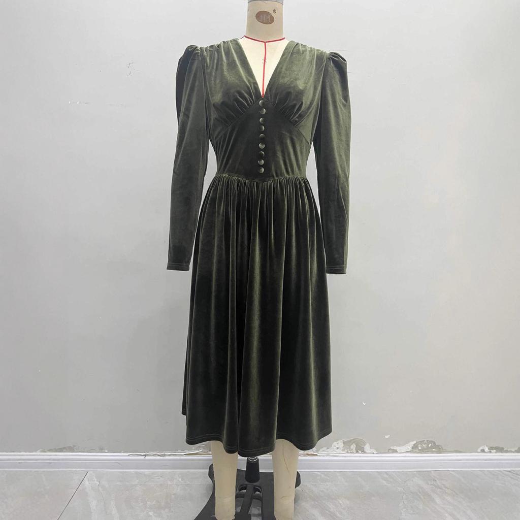 Retro European, American Autumn and Winter New Temperament Long-sleeved Velvet V-neck Thin Fashionable Dress