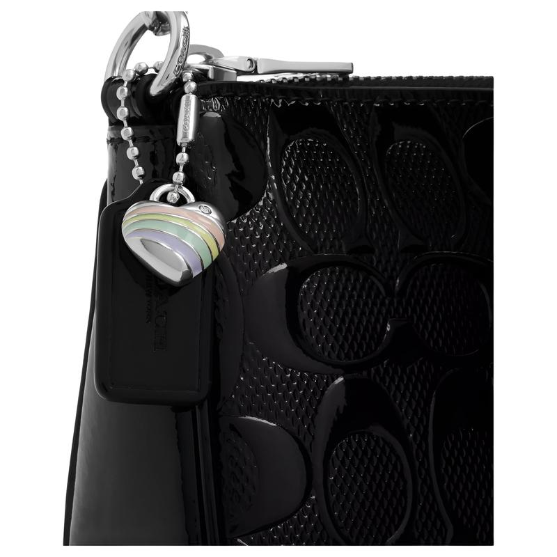 Coach Nolita 19 Herzförmiger Anhänger Kettenhenkel Glattes Lackleder Schultertasche Klein Damen Schwarz
