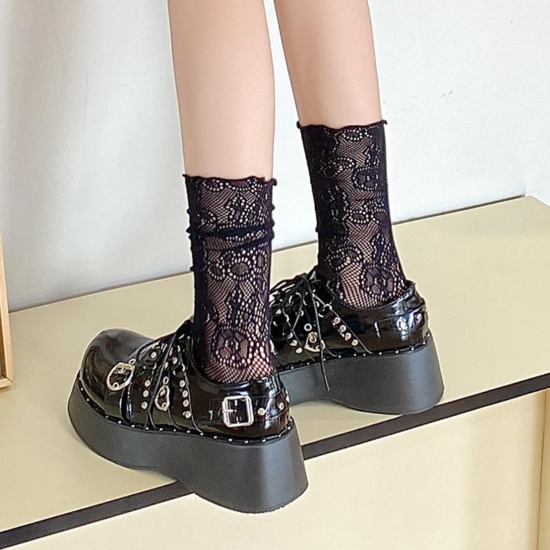 

Female Summer Thin Model Roll Edge Hollow Out Ancient Ways Flower Long Leg Socks 1 pair бежевий