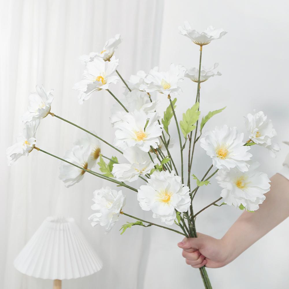 

Искусственная орхидея 4 головки Шелковые розы Цветы Насыпные головки для DIY Домашний декор комнаты Свадебное украшение Венок для вечеринки по случаю дня рождения Поддельный белый