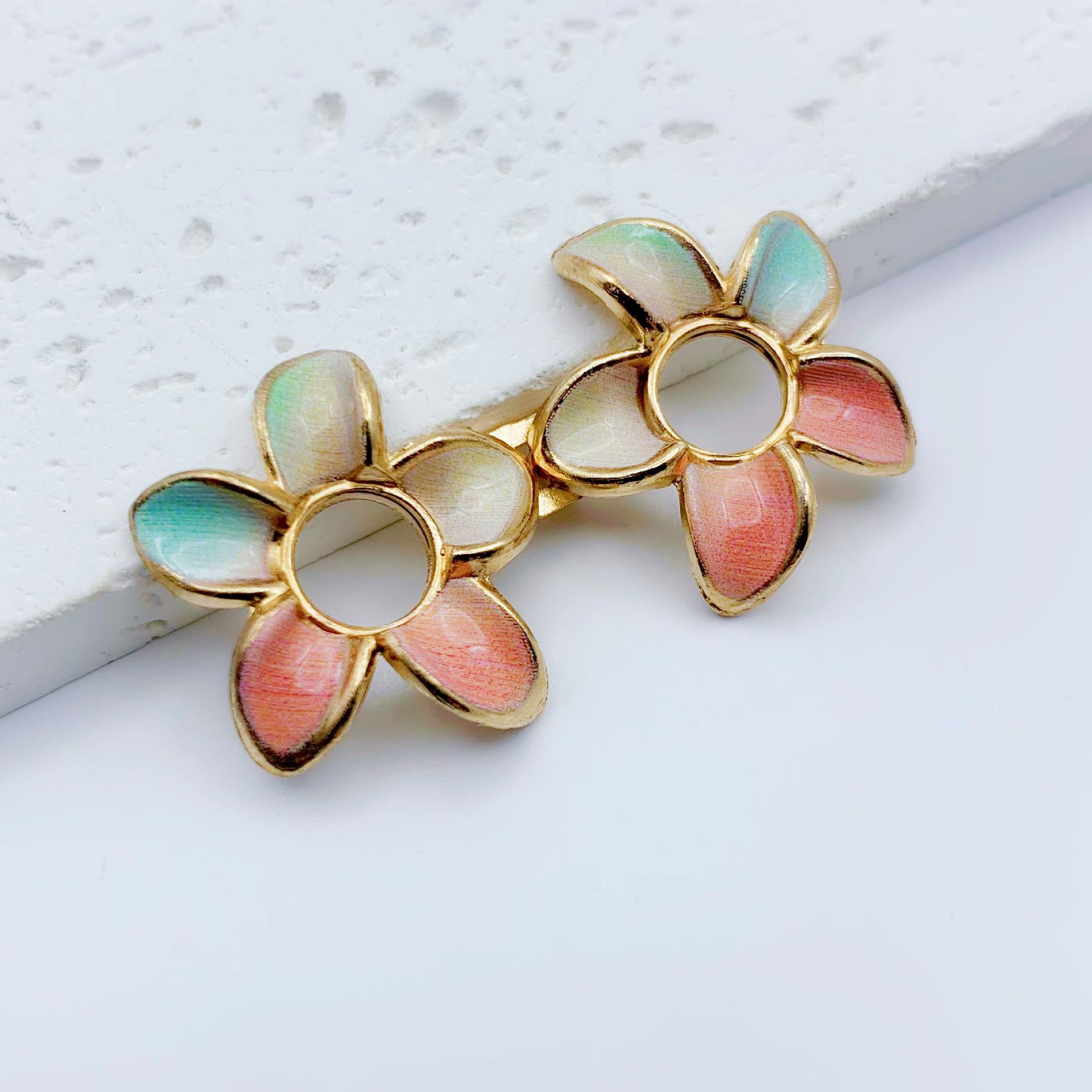 Star-Stamen Cinch: Flower Waist Cincher with Detachable Snap Buttons for Easy Size Adjustment