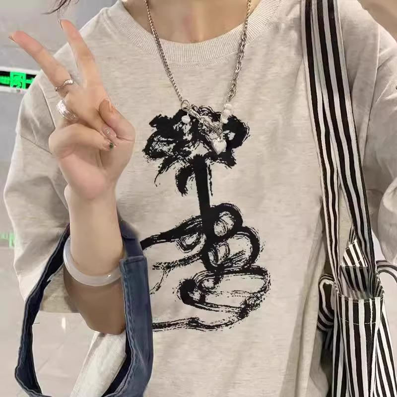 

Женская серая футболка из чистого хлопка с коротким рукавом - Лето 2025, Прямой плечевой шов, Свободный крой, Американский стиль 3XL белый/серый