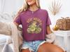 Stay Weird Frog Graphic Tee, Retro Unisex Top, Quirky Cottagecore Gift