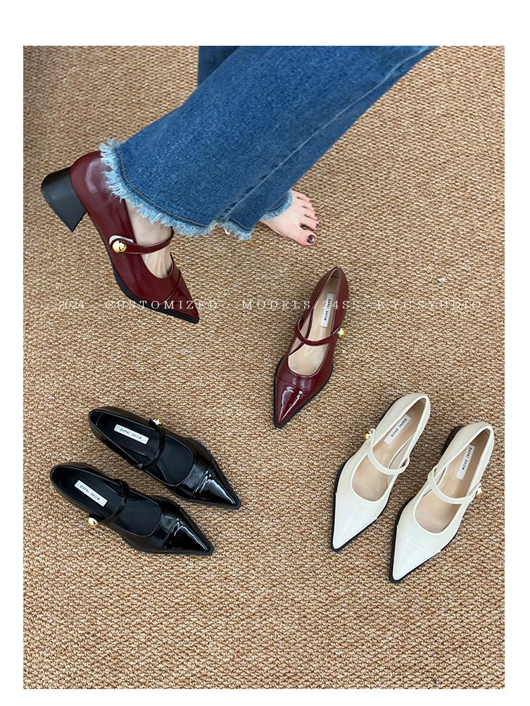 2024 Spring French Retro Pointed Toe Medium High Heels for Women