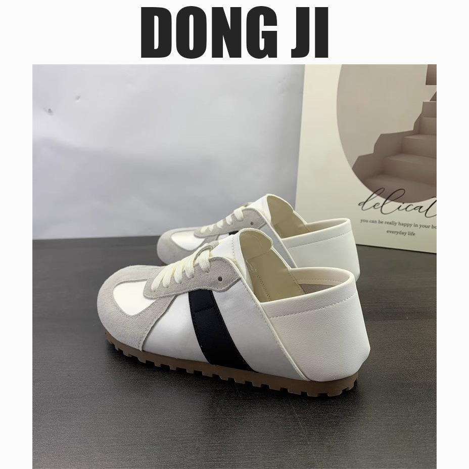 2025 spring and autumn matte soft-soled sports moral training shoes women's versatile round head casual leather cloth splicing Forrest Gump single