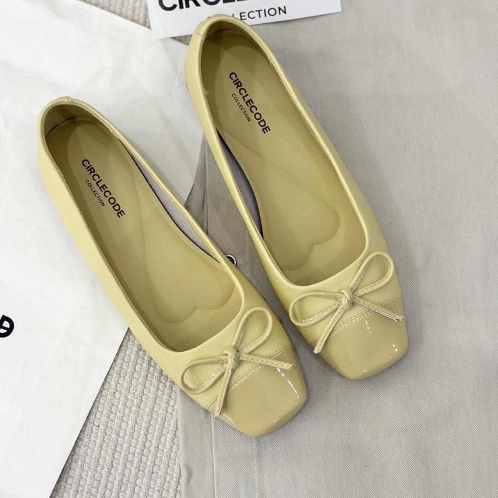 Flat bottom not tired feet casual shallow mouth single shoes women's 2025 new popular summer women's models light and non-slip one pedal