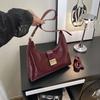 Retro Underarm Bag Casual Commuter Single Oulder Crossbody Bag Fashionable Minimalist Small Square Bag High Quality Shoulder Bag