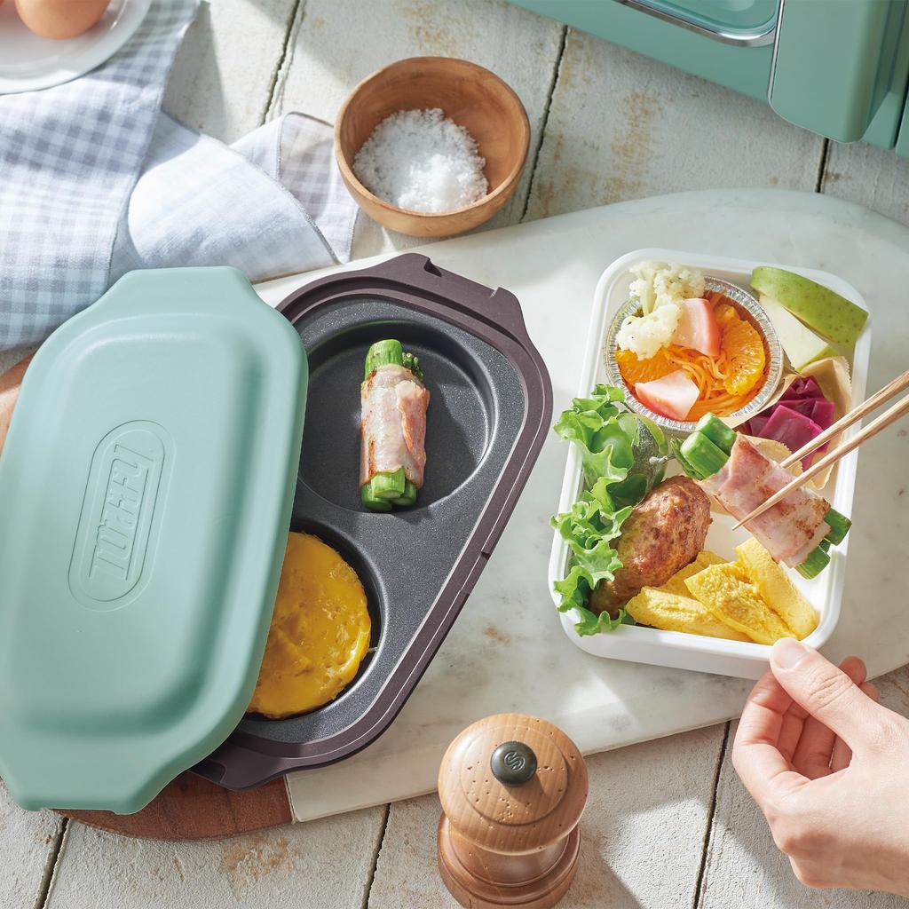 Toffy Microwave Double Grill Plate Cooks Two Dishes Saves Includes Recipe Pale Aqua K-MW5, Simultaneously, Time, Book, Non-stick Coating,