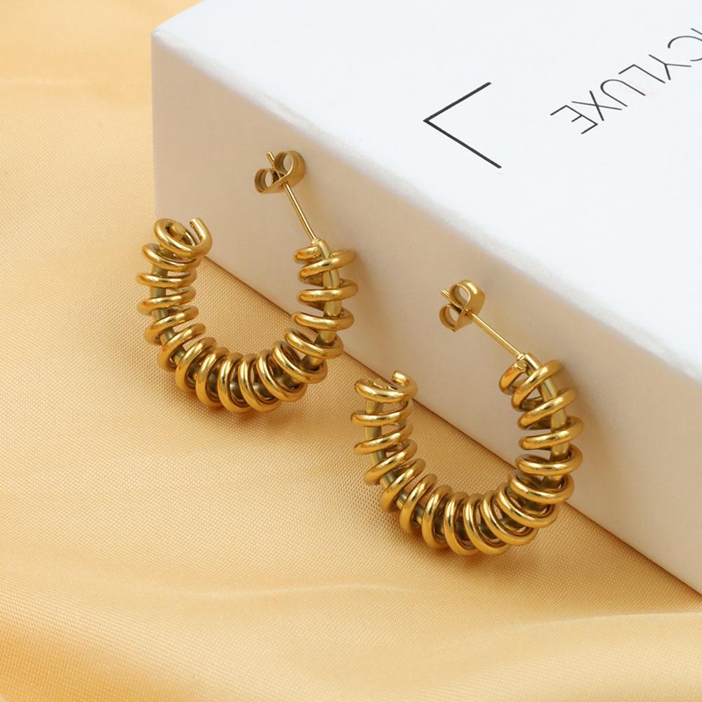 Wind Niche Design Titanium Steel C-Shaped Ear Jewelry Female Personality Exaggerated 18K Electroplated Spring Earrings