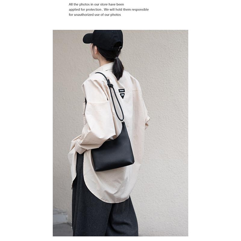 Women's First Layer Cowhide Messenger Bag New Leather Women's Bag Shoulder Bag Niche Design Commuter Bag