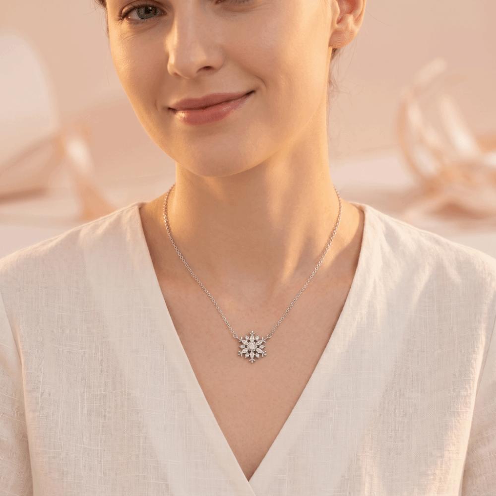 Neck Jewelry Luxury Snowflake Necklace Choker Zircon Women's Collarbone Chain Adjustable Snowflower Crystal Necklace Girl