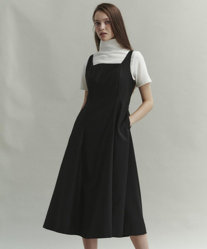 SO IR Sleeveless Flare Dress - Black