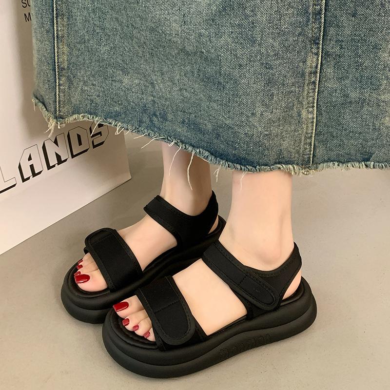 Platform sandals women's new summer sports soft-soled work versatile, not tired feet non-slip beach shoes