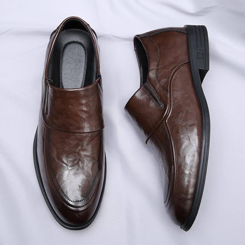 Fashion Mens Dress Shoes Business Slip On Loafers Round Toe Black Shoes Oxford Breathable Formal Wedding Shoes Zapatillas Hombre