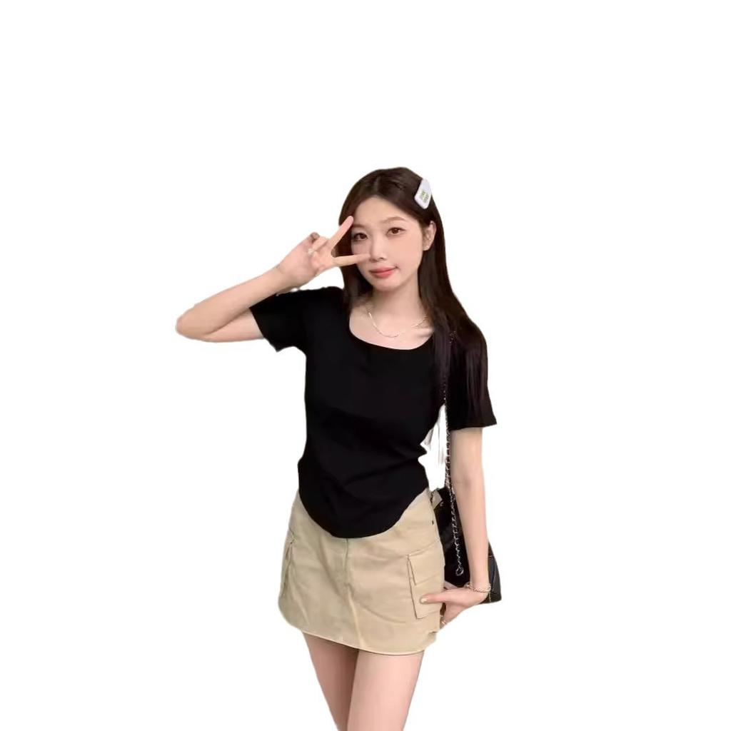 New design ins square neck short-sleeved front shoulder T-shirt women's summer sweet hottie curved hem slim-fit short top