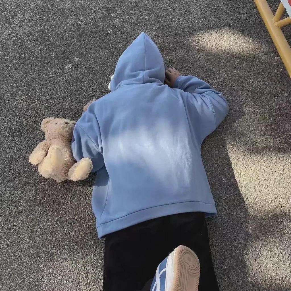 Trendy svetr s potiskem žraloka 2023: Párový volný svetr pro páry a studenty