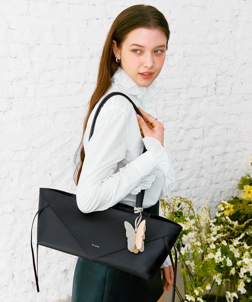 Clave Sienna Black Tote Bag