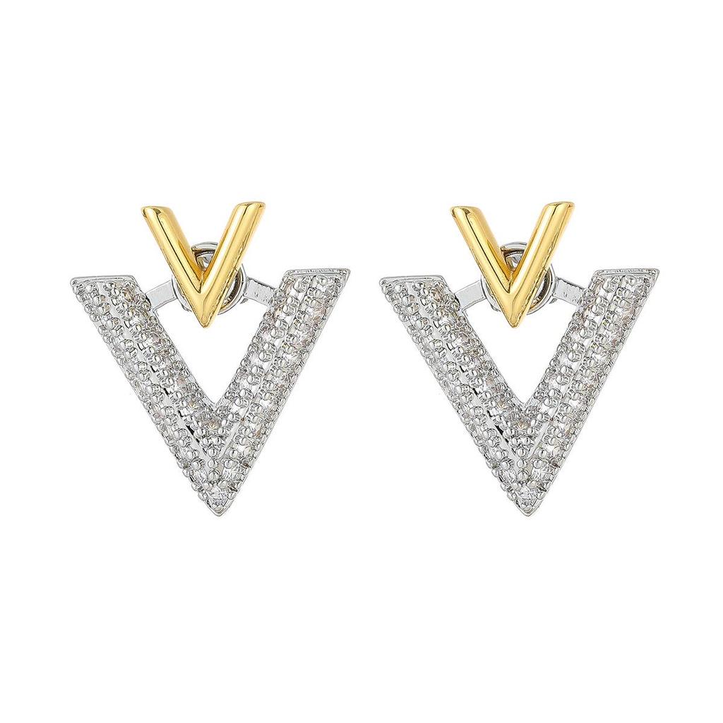 V-Shaped Luxury Earrings: Elegant, Two-Way Design, Fashionable Studs with Unique Versatile Style.