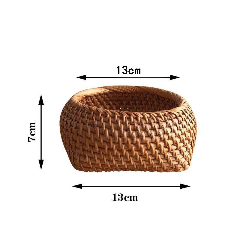 

Handmade Woven Rattan Storage Basket with Lid - Perfect for Snacks, Candy, Fruits, and Sundries in Living Room