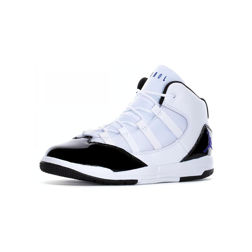 Jordan Max Aura Slip Resistant Cushioning Mid Top Children's Basketball Shoes White Black Kids' AQ9216-121