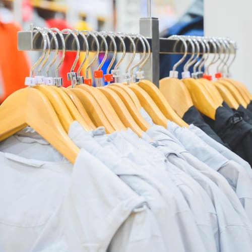 uxcell XS Size Tags, 160 Pieces, 3.5mm Rod Clothes Hanger Markers, Compatible with Hanger Clips, Color-Coded Labels for Clothes Hangers, Clear