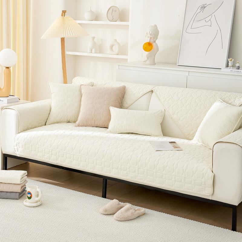 

Зимняя плюшевая подушка для дивана, однотонная, кремового цвета, чехол для дивана с изображением медведя из мультфильма, теплая, нескользящая, зимняя подушка 70*70cm