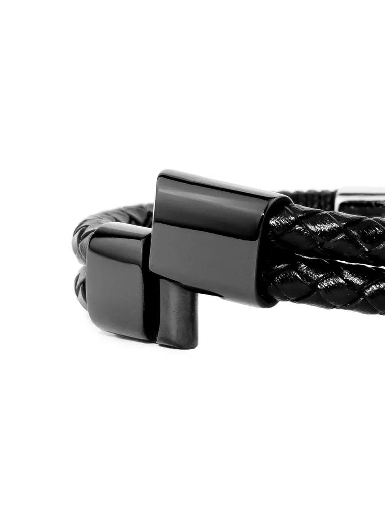 A men's leather bracelet suitable for everyday wear and gift giving