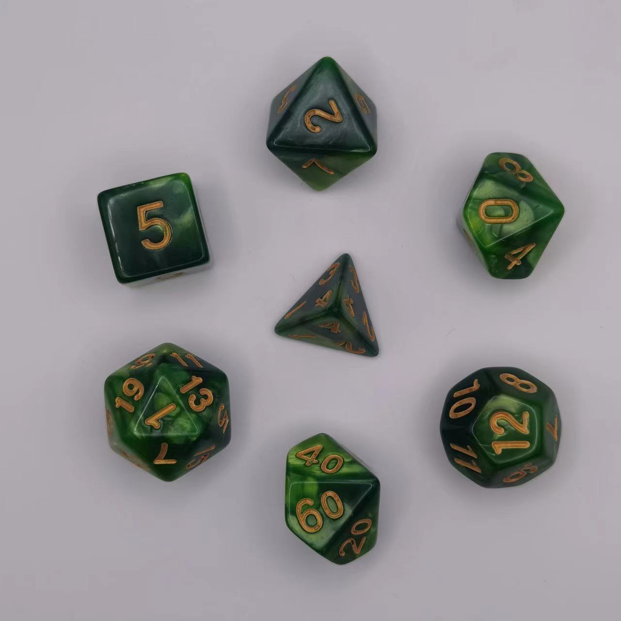 

7 шт. набор двухцветных многогранных кубиков с номерами, набор кубиков DND, набор кубиков для TRPG, RPG D20 D12 D10 D8 D6 D4, настольные игры, беговые группы