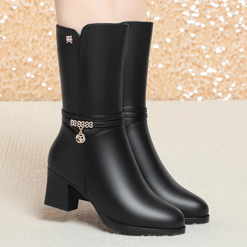 2023 New Women's Mid-Calf Boots: Soft Sole, Velvet-Lined Leather for Autumn/Winter - Perfect for Middle-Aged to Elderly cm