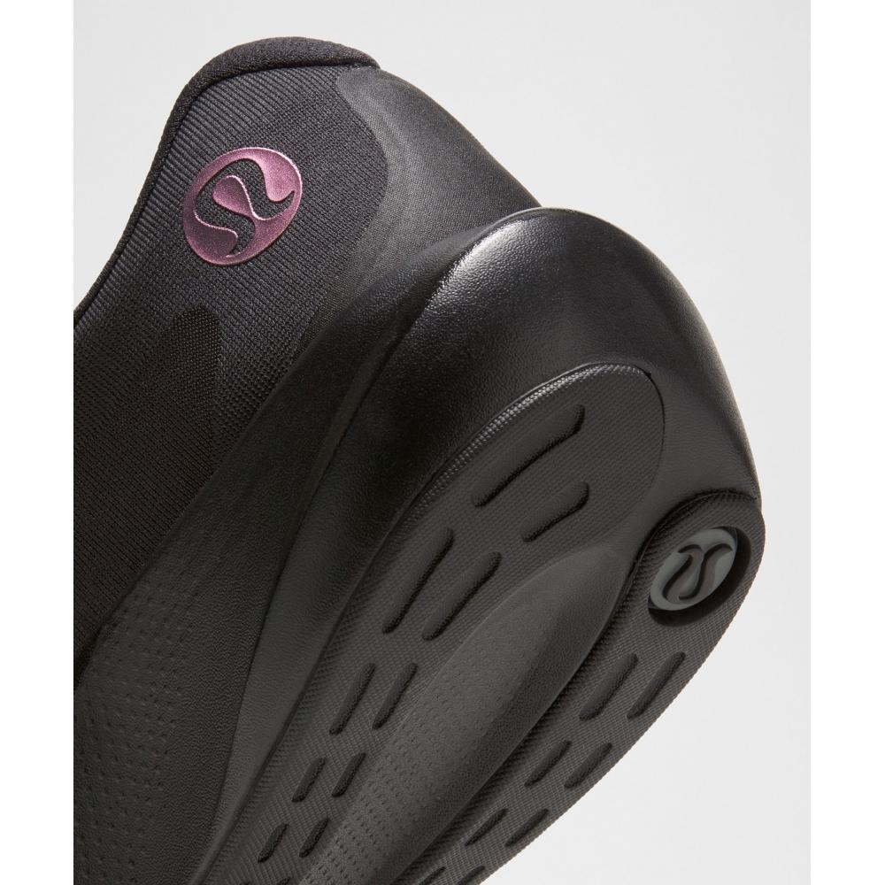 Lululemon Men S Split Shift Running Shoe Black Onyx Grey Cherry Ember