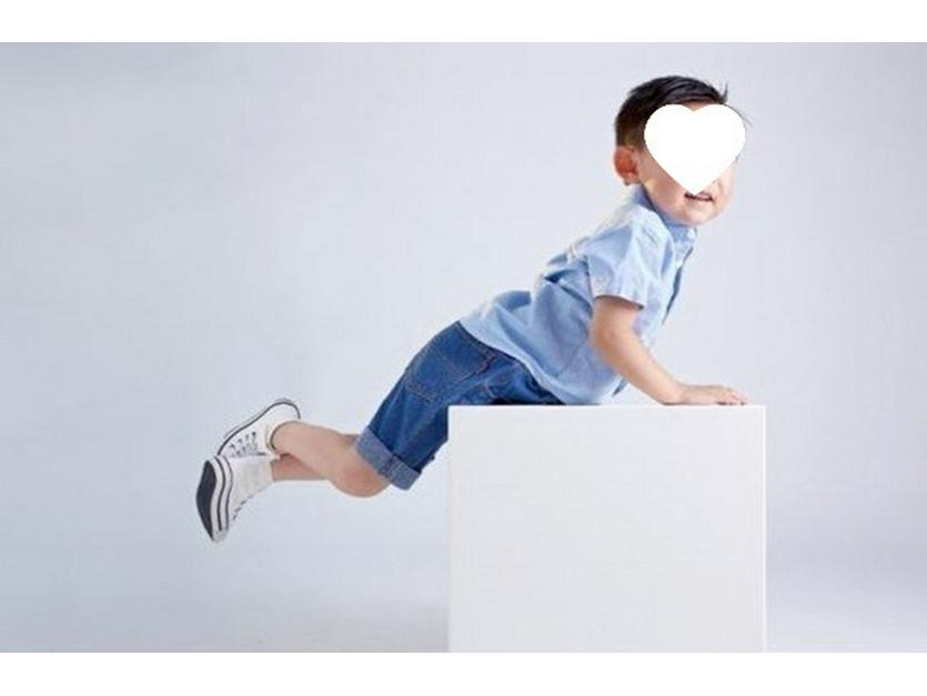 White Wooden Geometric Cube Photography Prop Stand