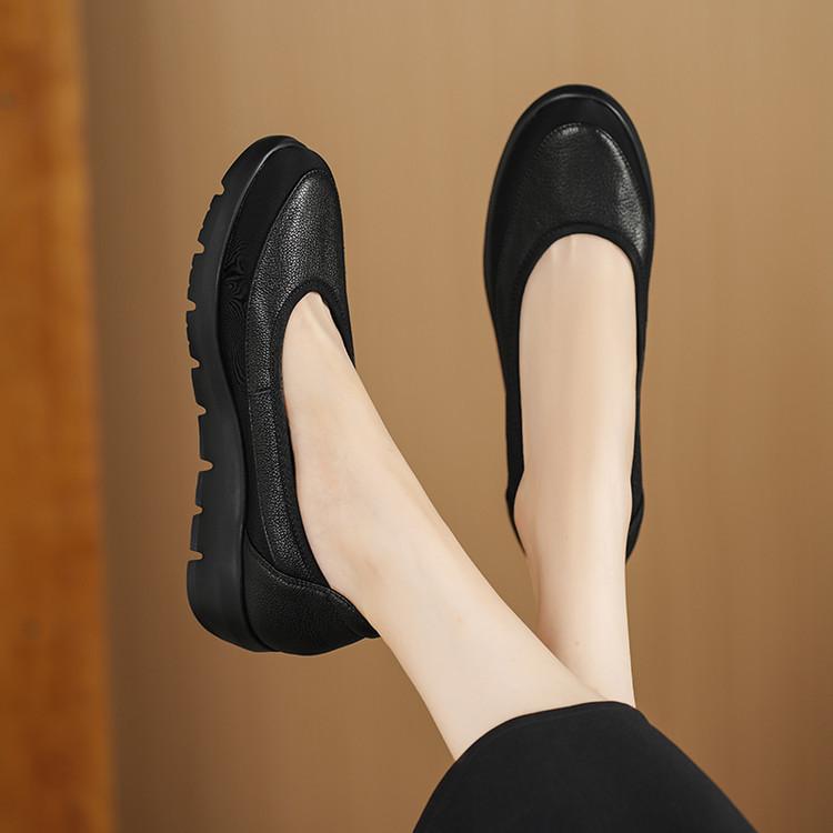 Color matching leather round head light mouth loafers women's 2025 new sheepskin mid-heel soft sole comfortable grandma shoes platform shoes