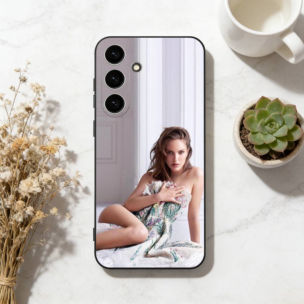 

Чехол для телефона Натали Портман для Samsung Galaxy A73, A72, A71, A70, A53, A52, A51, Другие Мягкий черный чехол Samsung a12