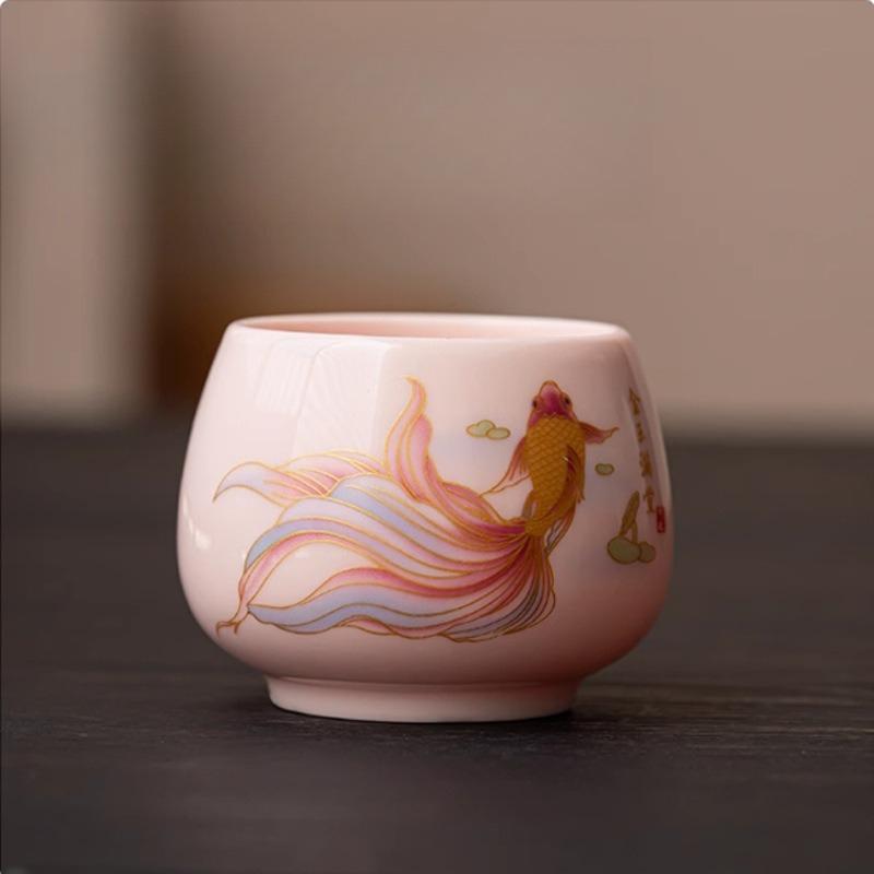 

Керамическая мастер-чашка для чая, большая, из розовой глины, пиала для чая Гунфу, глиняная посуда в исинском стиле, для женщин, одинарная чашка 150ML