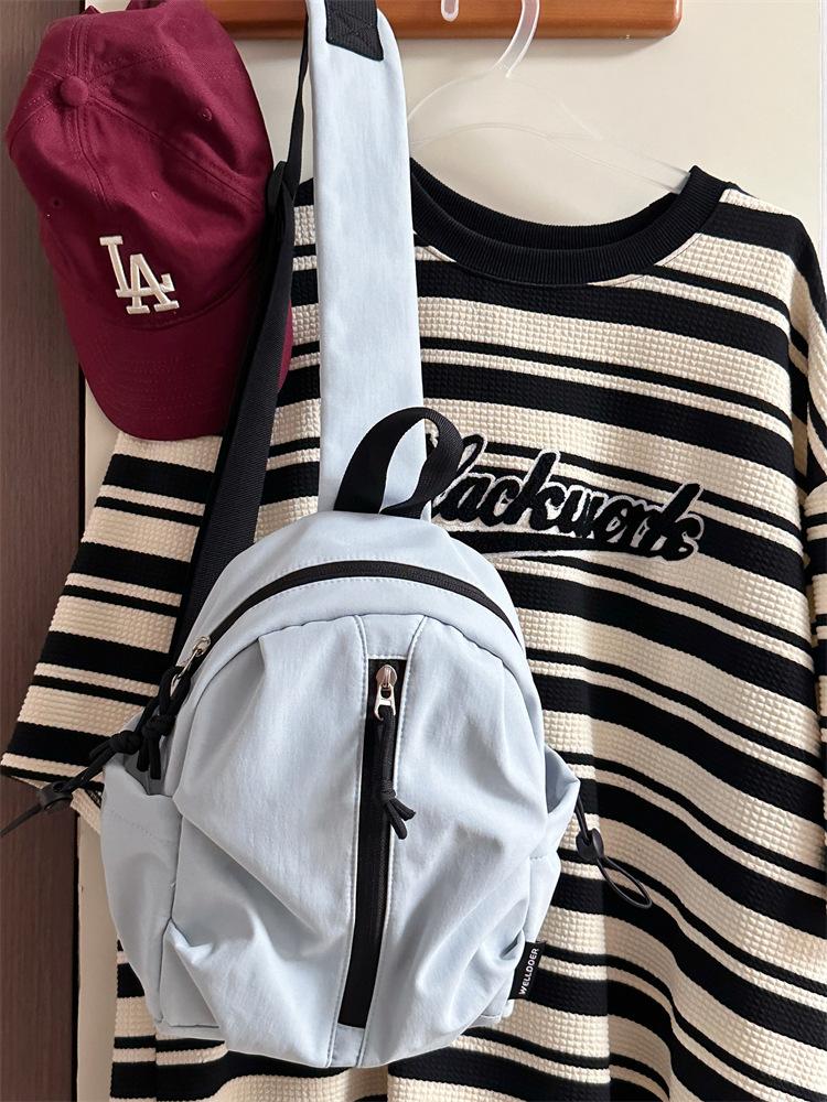 

New fashion breast bag, simple casual women s shoulder bag, student outdoor trendy and lightweight messenger bag single package синій