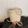 Retro Bucket Bag for Women   New Large Capacity Versatile Crossbody Bags Temperament Traveling Shoulder Bag