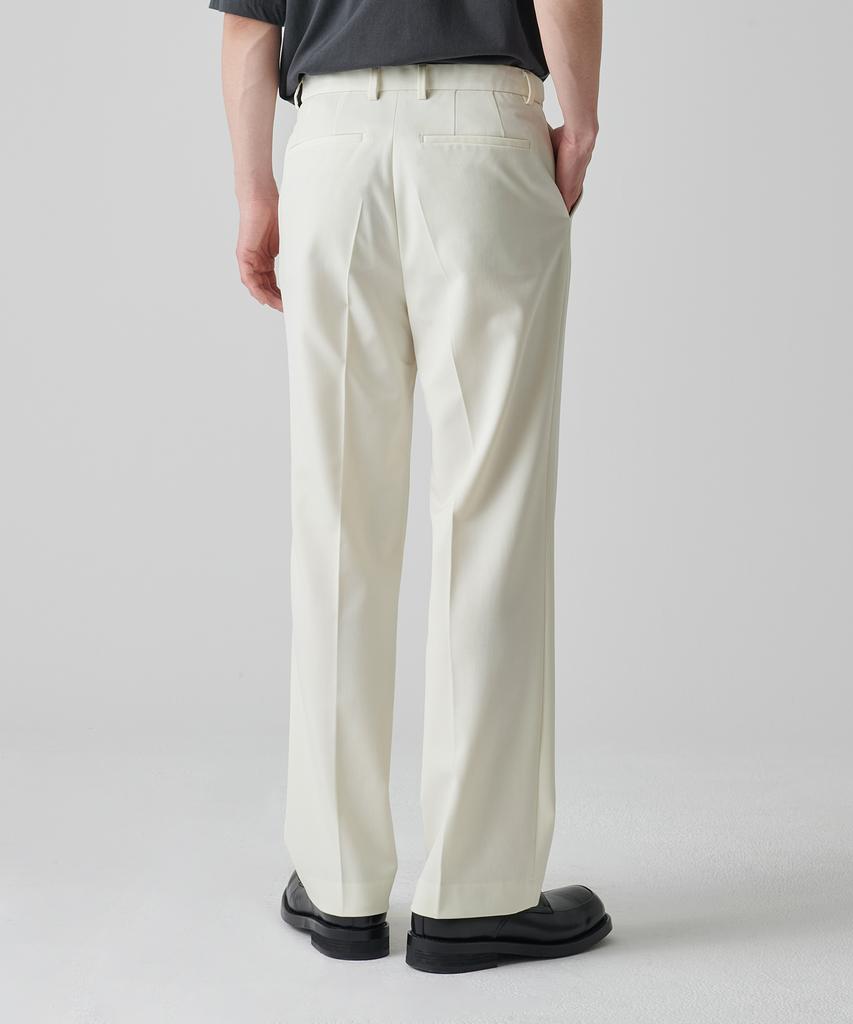 Musinsa Standard Reverse One-Pleat Wide Hidden Banding Slacks [Cream]