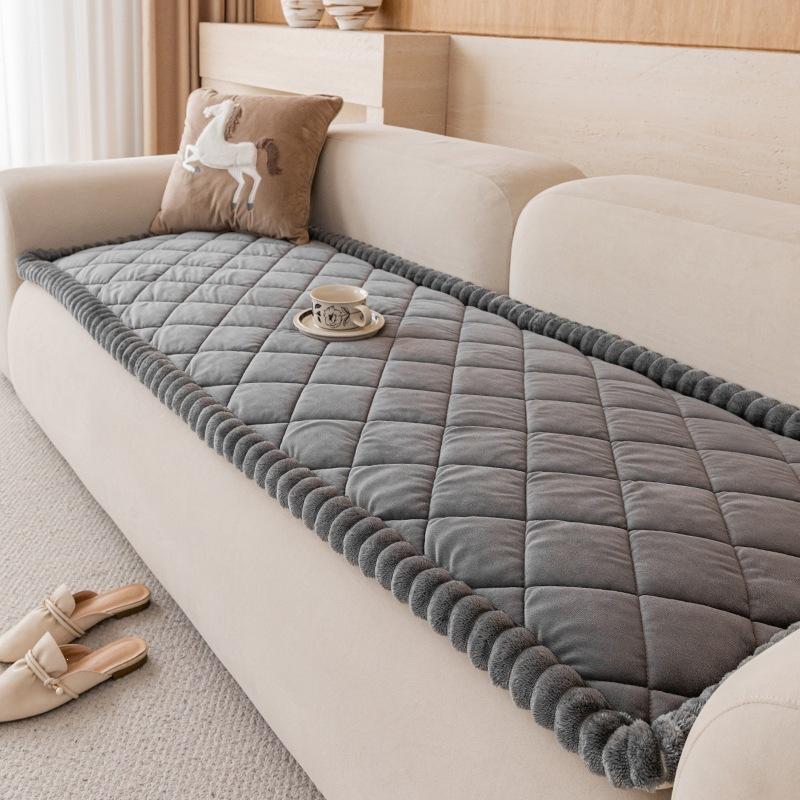 White Diamond Patterned Sofa Cushion Short Plush Thick Sofa Cover Anti Cat Scratch Anti Slip One-piece Straight Sofa Towel Four Season Universal