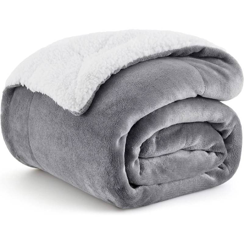 Solid Thick Color Polyester Plush Blanket With Double Layer Warmth For Use Sleep