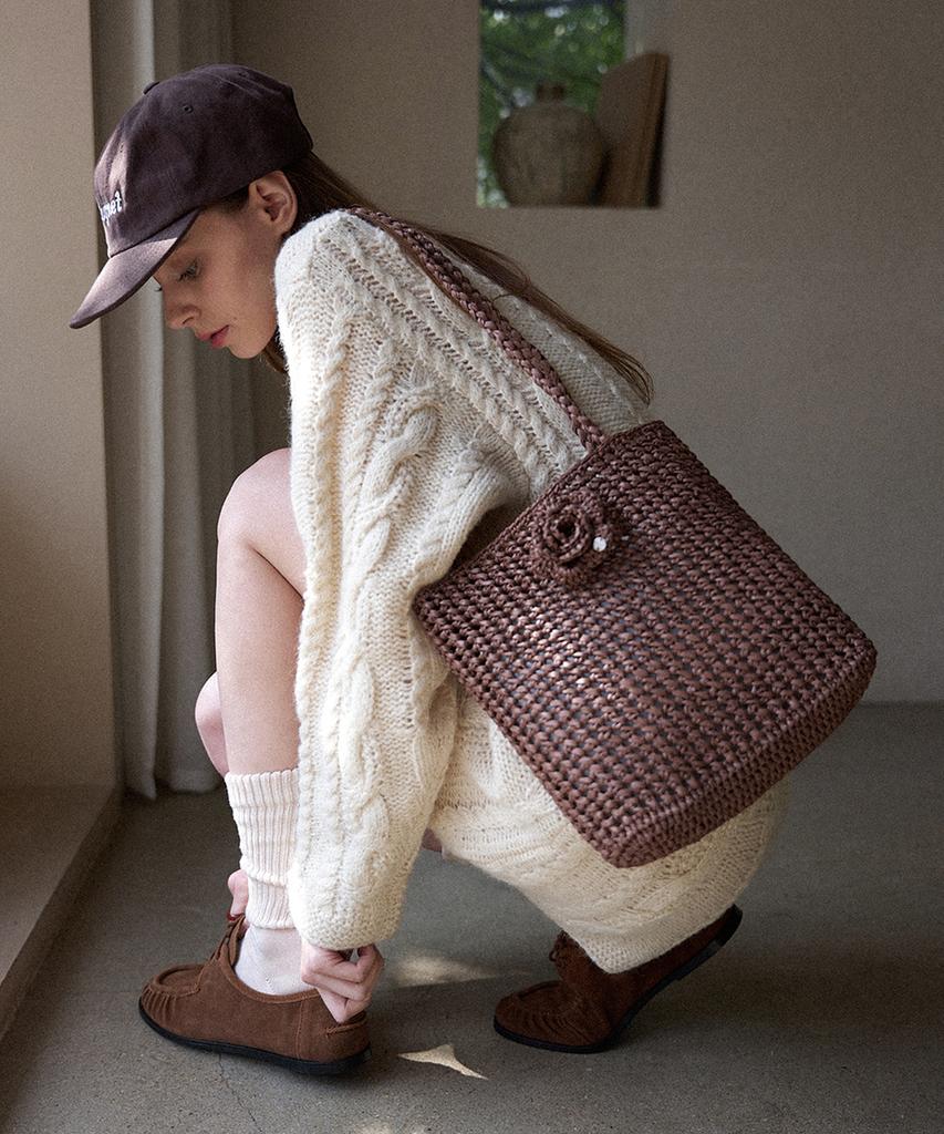 Slowslowly Camellia Handmade Crochet Raffia Shoulder Bag _ Brown