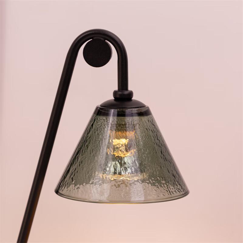 Candle-shaped Aromatherapy Wax Melting Lamp