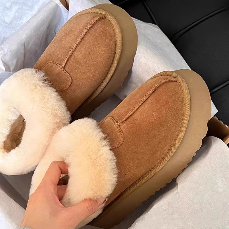 Small thick-soled low-top snow boots women's fur integrated 2025 new one-pedal winter wool cotton shoes