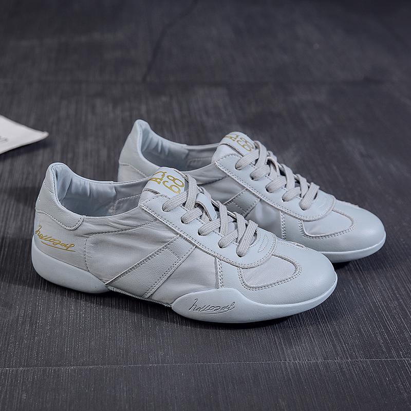 Fashion Sports Women Shoes Jogging Fitness Casual Sneakers Outdoor Non-slip Running Tennis Shoes Breathable Walking Trainers New