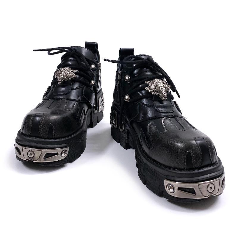 Retro Rock Dark Punk Small Leather Shoes Metal Splicing Men And Women With The Same Niche Flame Low-Top Heightening Big Head Shoes