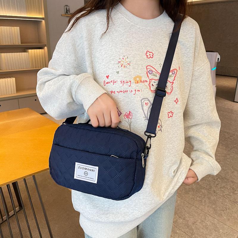 Lässige Umhängetasche für Damen, kleine Umhängetasche, Handtasche, Schultertasche, modische, leichte Unterarmtasche für Damen