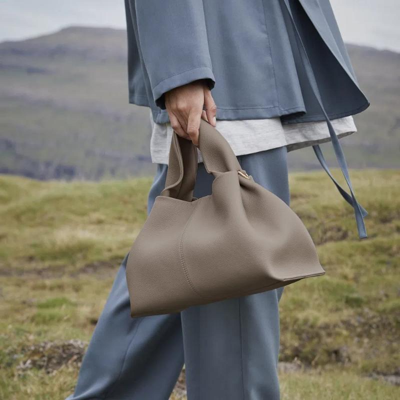 

Дизайнерская брендовая сумка женская сумка-пельмень сумка через плечо сумка для мамы мягкая PU кожаная сумка-тоут S серый