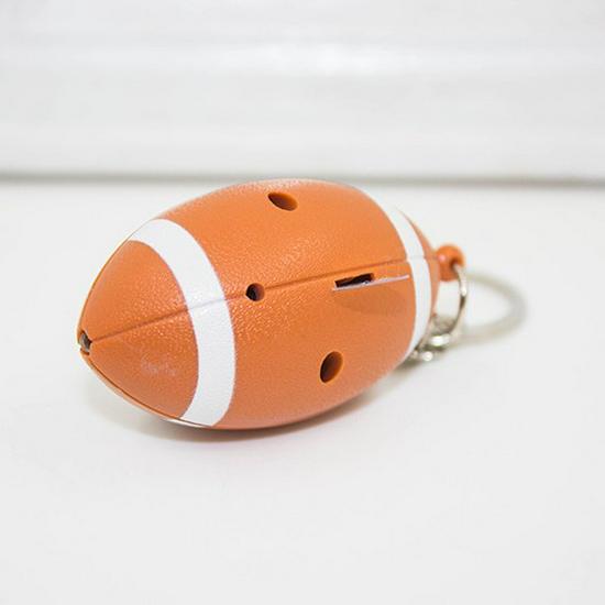 

Мультяшный мини регби светодиодный фонарик со звуком брелок аксессуар Round Buckle