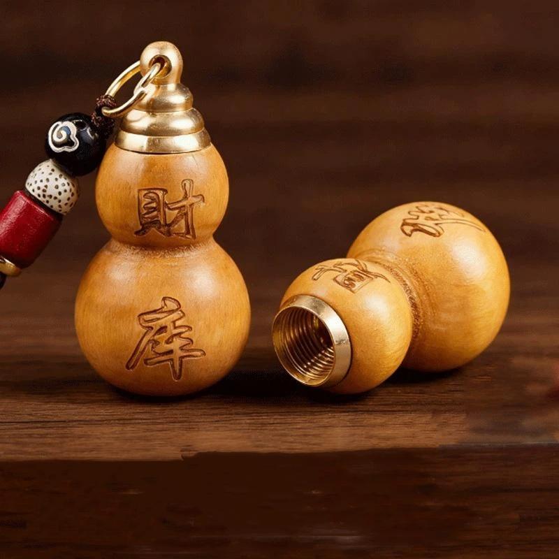 1Pcs Paulownia Wood Lucky Gourd Keychain Wealth Blessing Fengshui Pendant for Car Key Bag Hanging Decor Souvenir