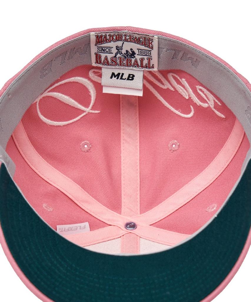 Emelbi Signature Cursive Structure Ball Cap La (Pink)