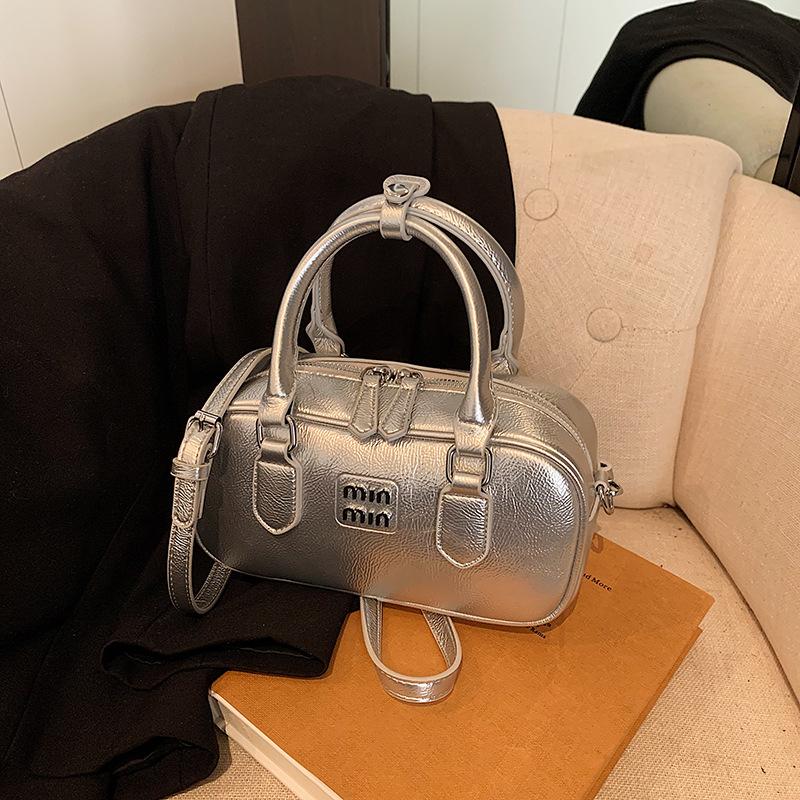 Popular Small Bag Women's New Fashion Versatile Messenger Bag Portable Pillow Bag